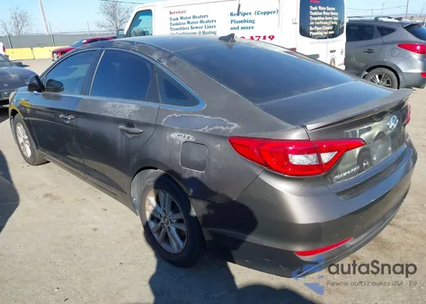 2016 Hyundai Sonata Se z USA, uszkodzony, nr VIN 5NPE24AF2GH265316